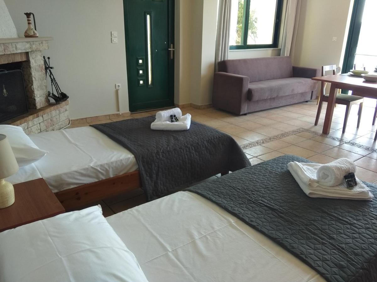 Marmari Megali Ammos Oasis Apartment & Studio Agia Marina  Dış mekan fotoğraf